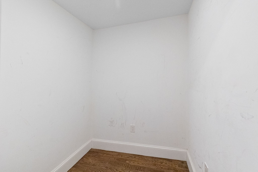 1650 Columbia Rd # 2