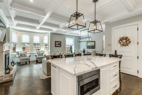 15 Warren Ave # 8