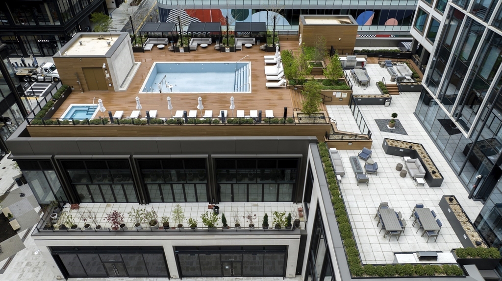 133 Seaport Blvd # 901