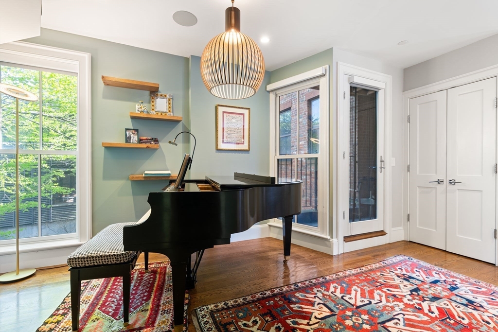 251 Shawmut Avenue # 1