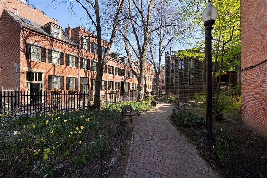 251 Shawmut Avenue # 1