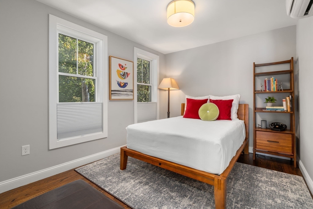 1789 Centre St # 301, Boston Unit: 301