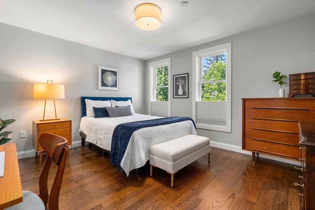 1789 Centre St # 301, Boston Unit: 301