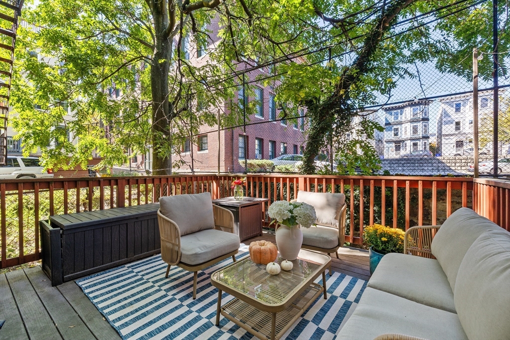 39 I St # 1