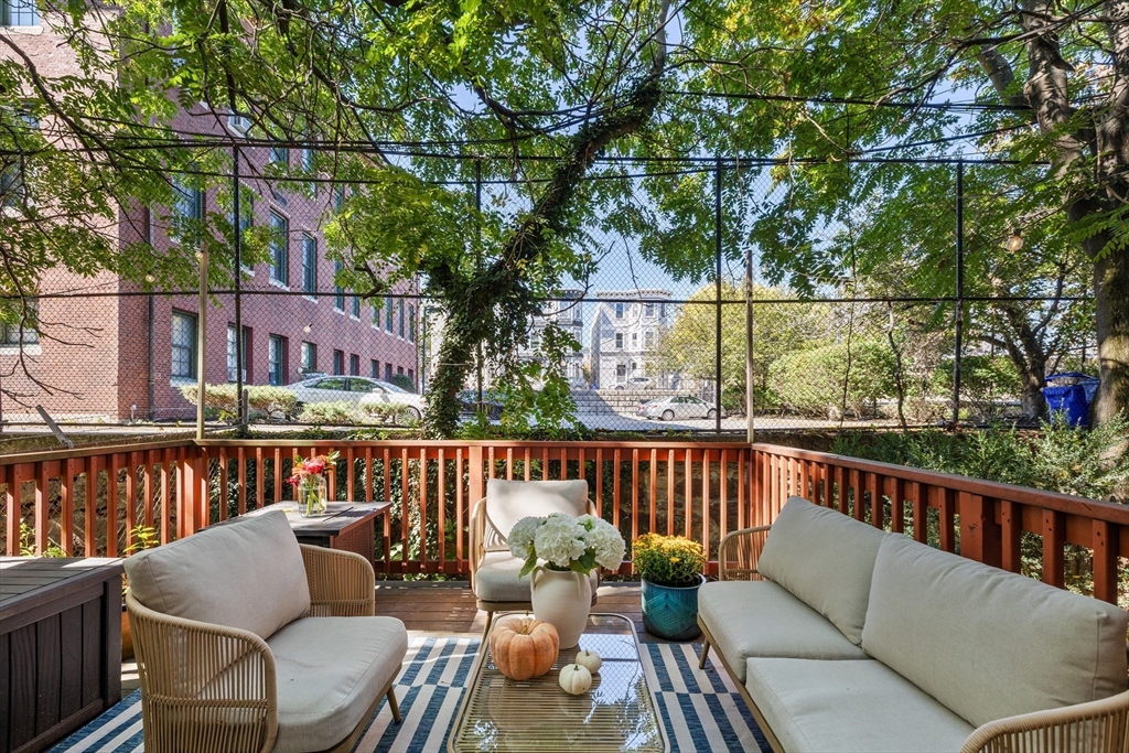 39 I St # 1