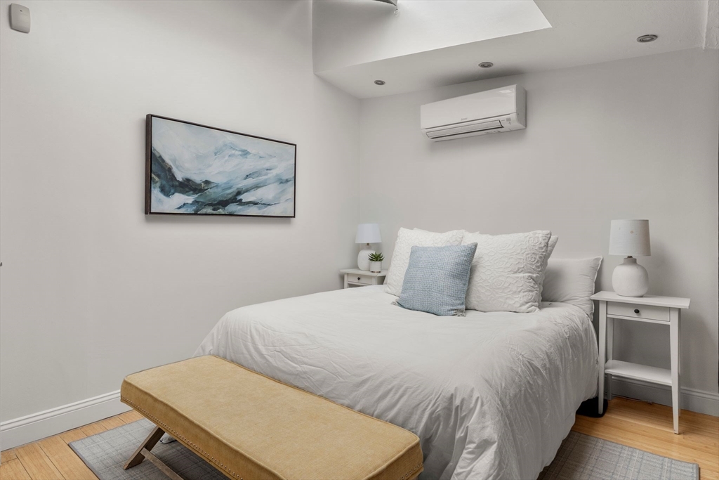 178 Hyde Park Ave # 3