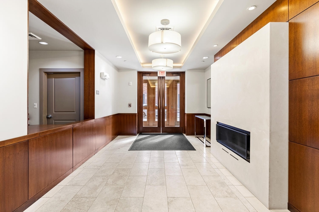 45 1st Ave # F202
