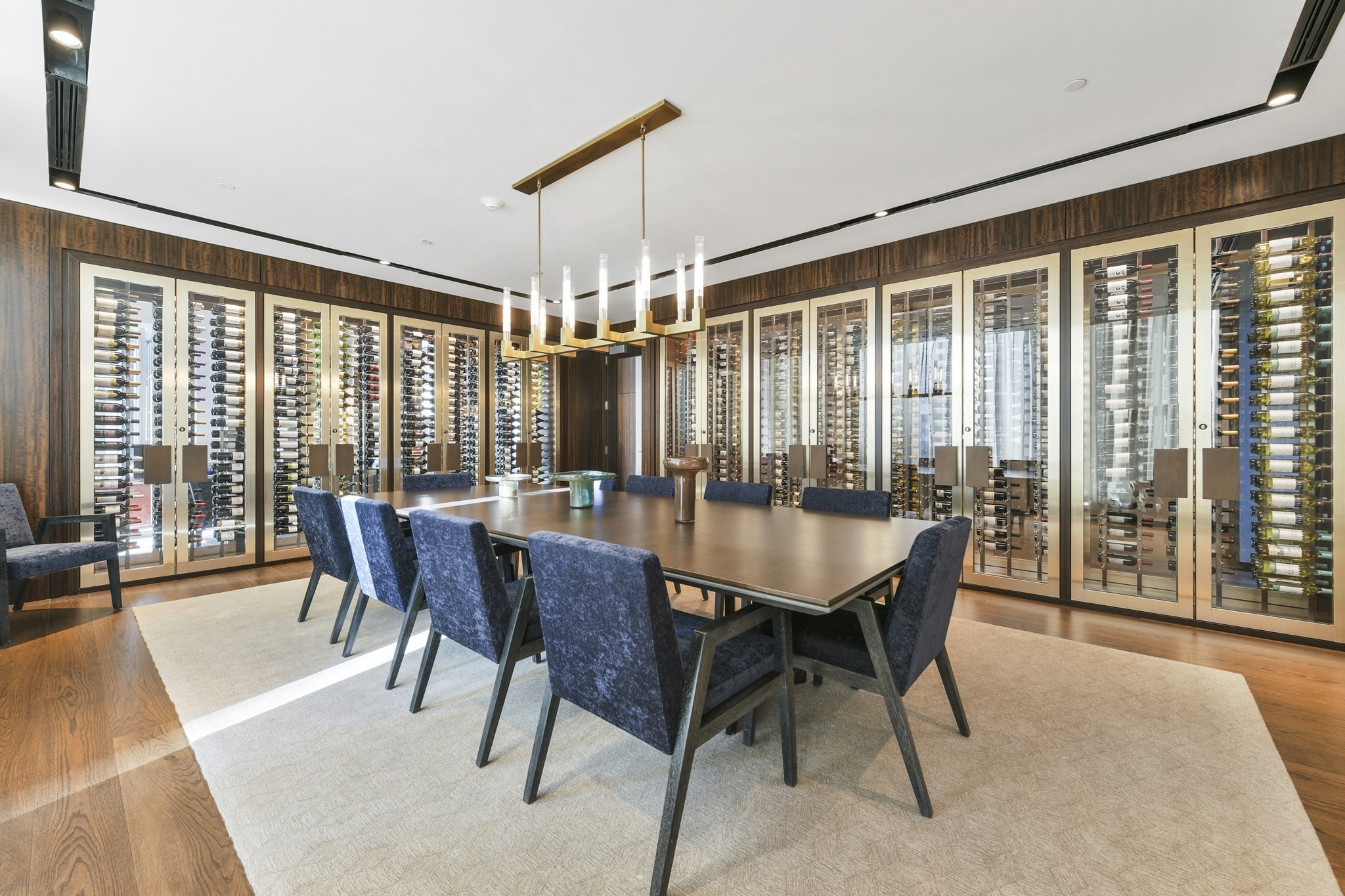 135 Seaport Blvd # 1503