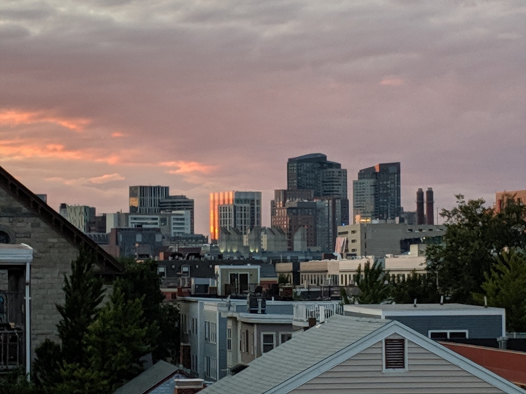 258-260 W Third Street # 2B