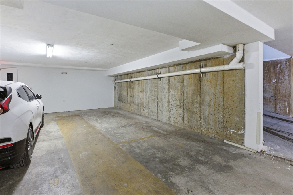 199 W 8th Street # 4