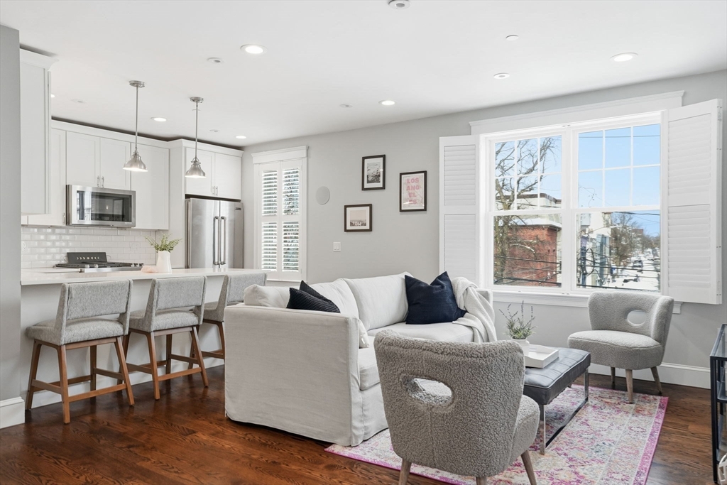 199 W 8th Street # 4