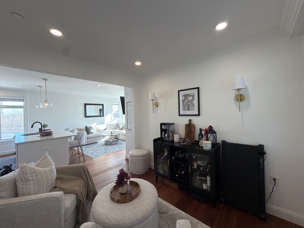 1152 Bennington Street # 3