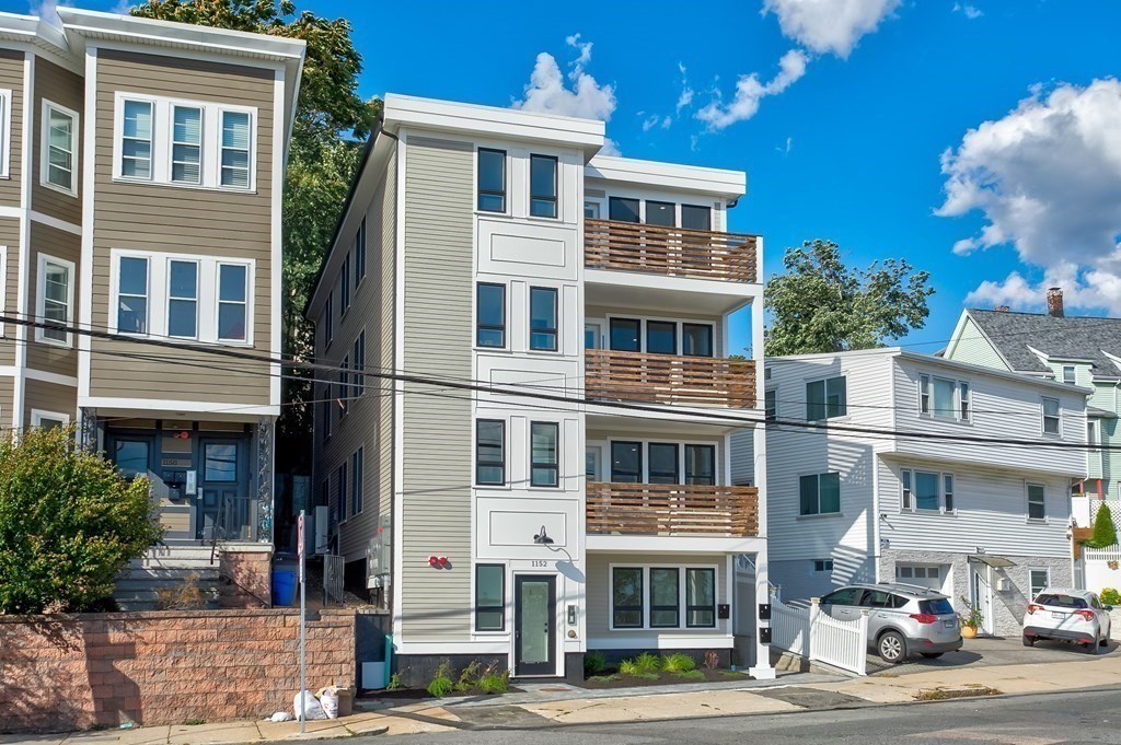 1152 Bennington Street # 3