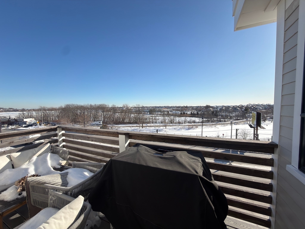 1152 Bennington Street # 3