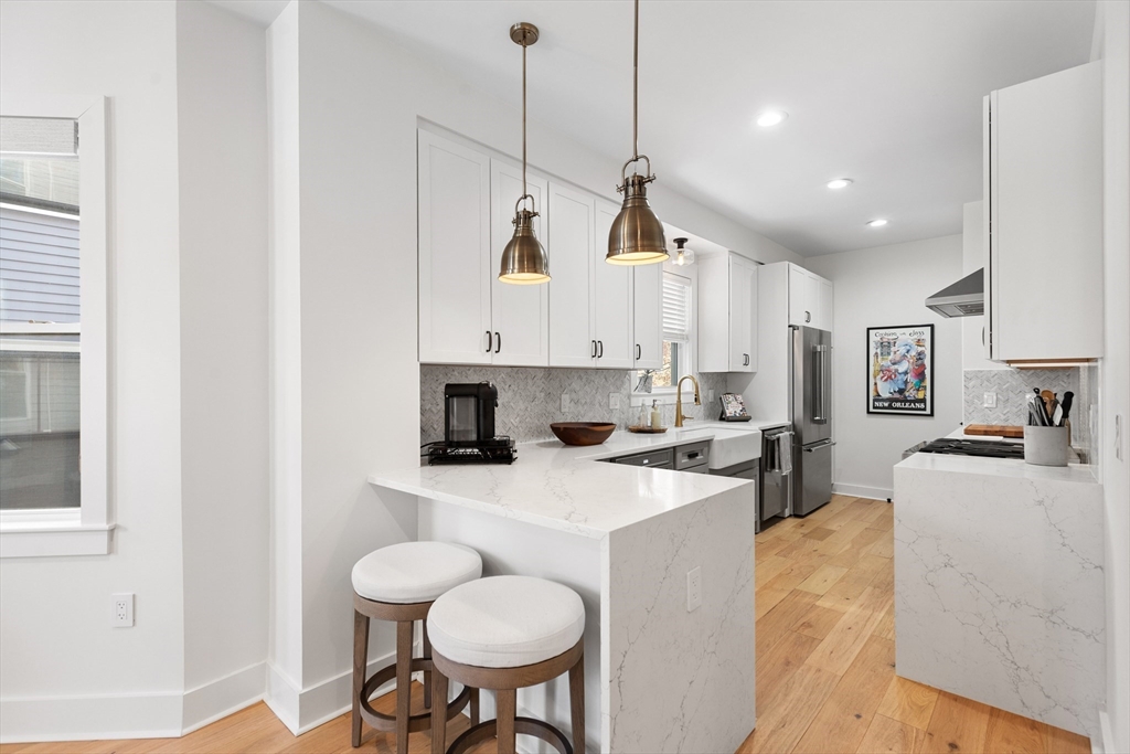161 Lowell St # 1