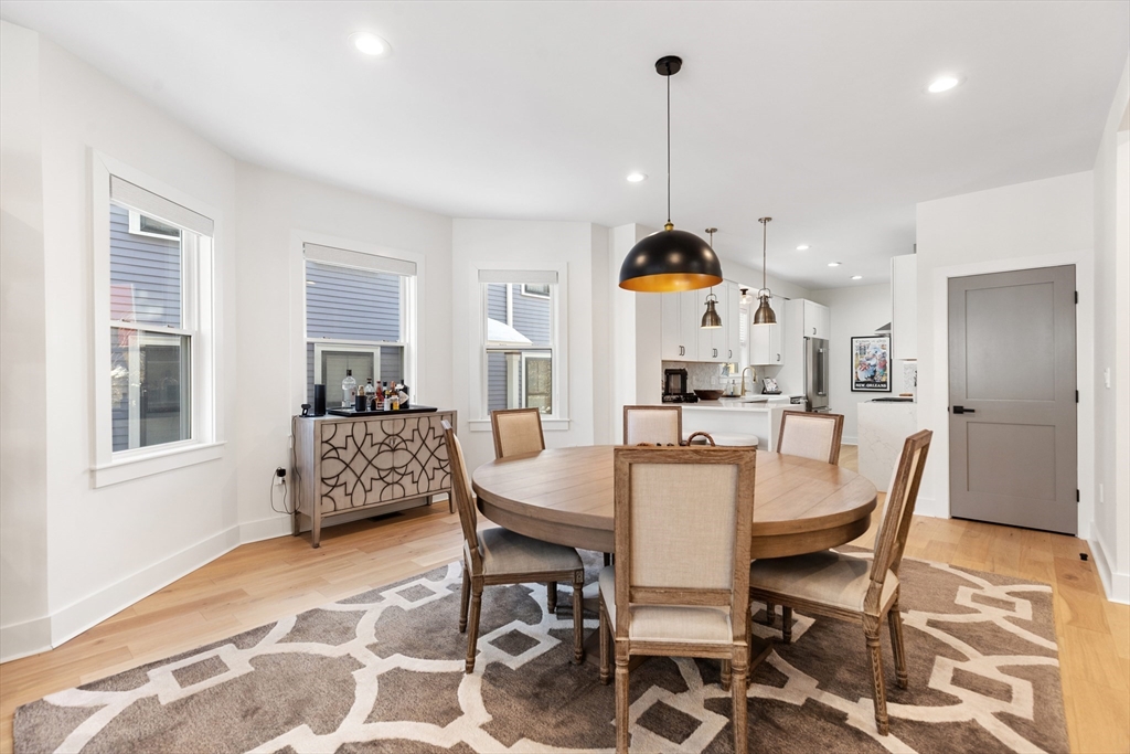 161 Lowell St # 1