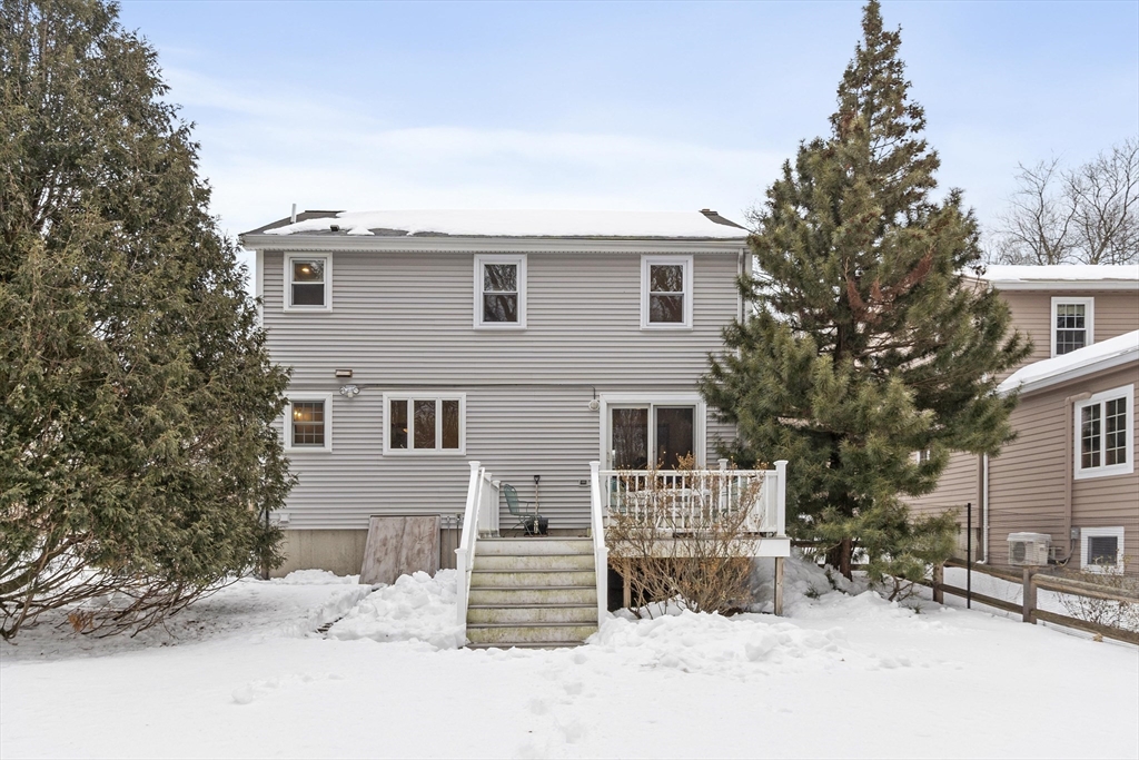 28 Webb Street
