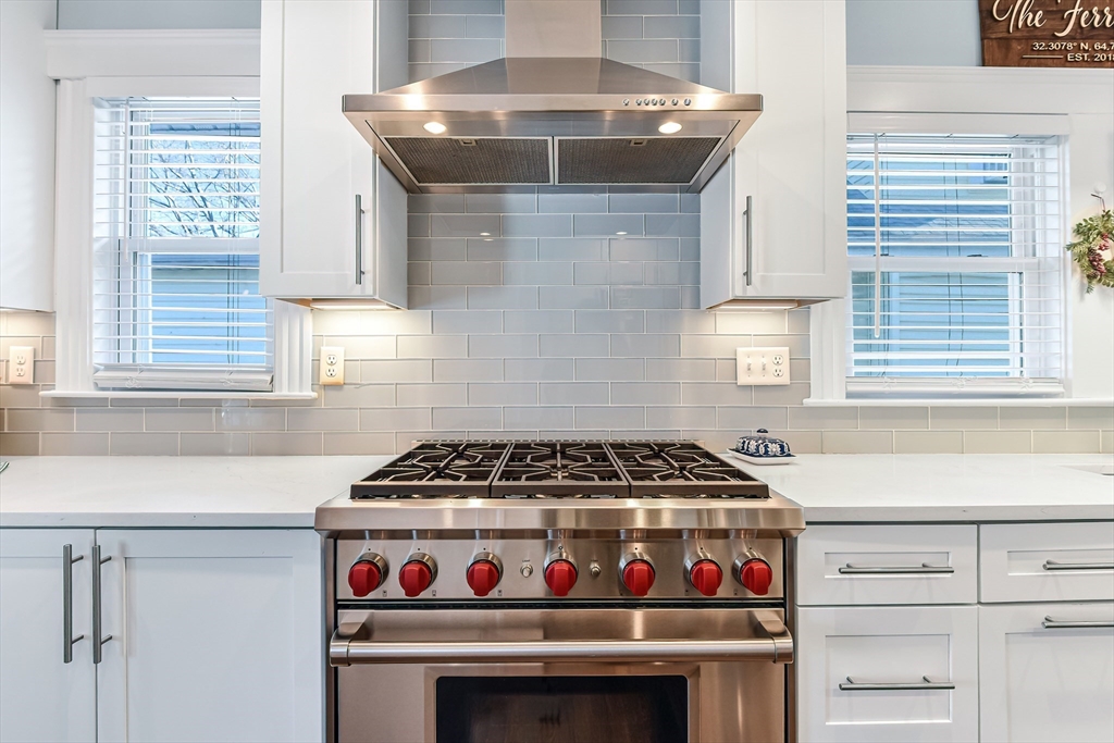 58 Metropolitan Ave # 2