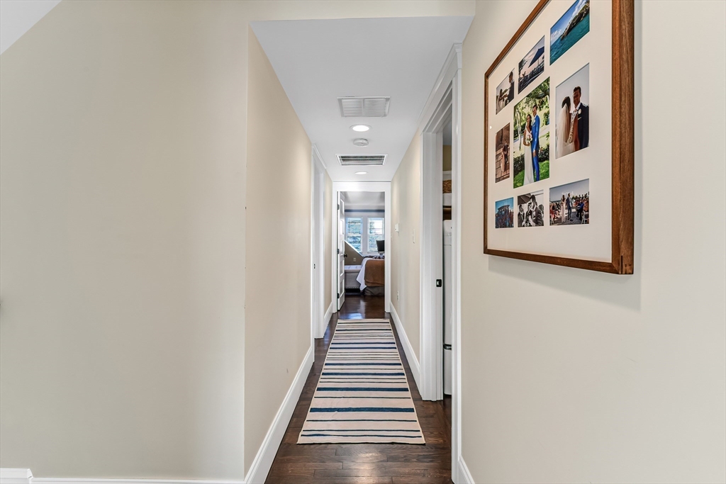 58 Metropolitan Ave # 2