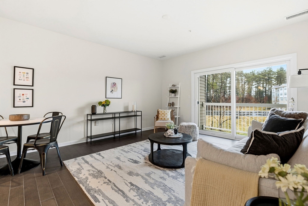 230 Martins Lndg # 209