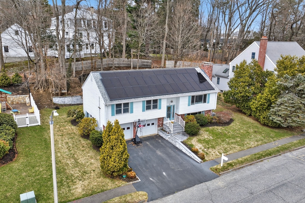 50 Meetinghouse Cir