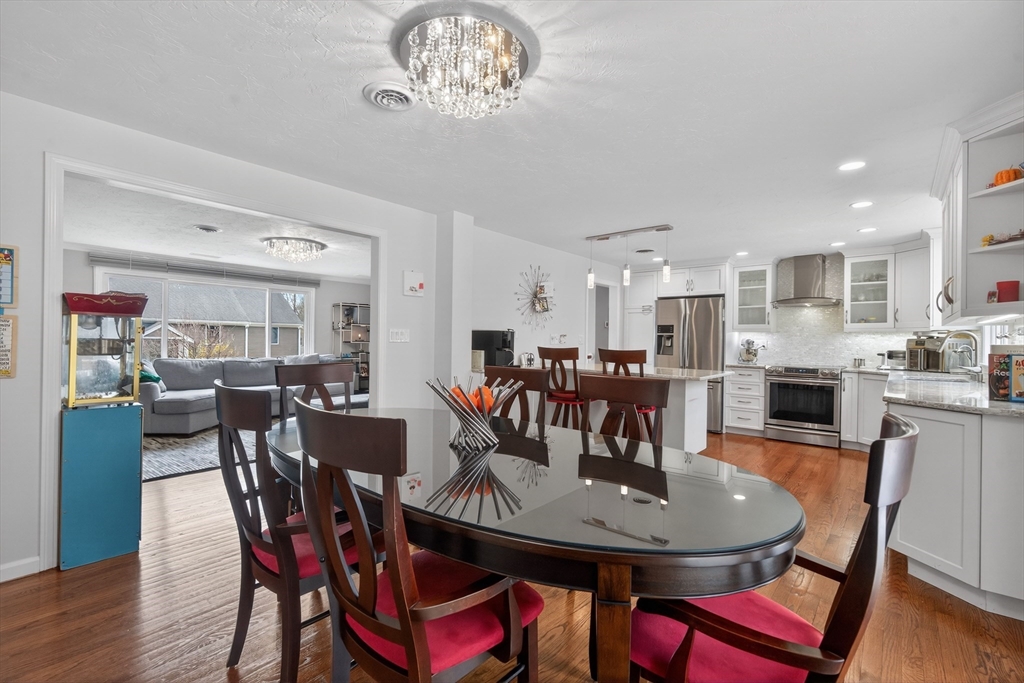 50 Meetinghouse Cir