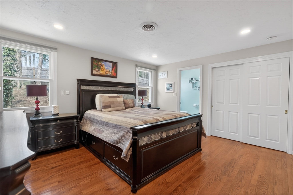 50 Meetinghouse Cir