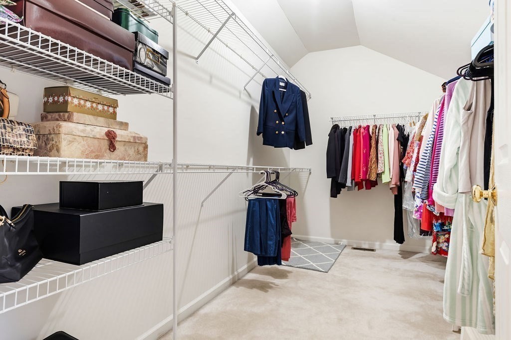 30 Hancock Rd