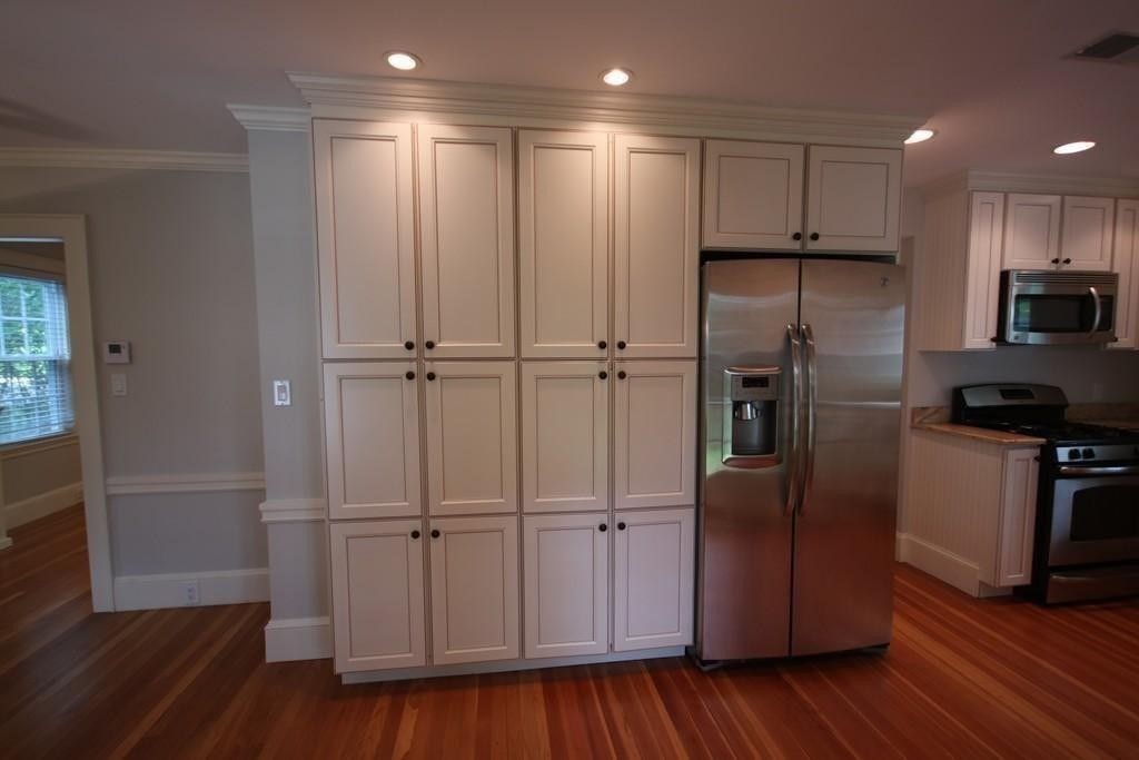 30 Farmcrest Ave
