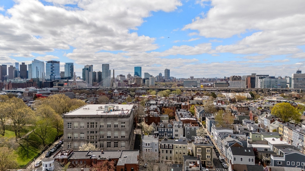 6-8 Bartlett St # 3