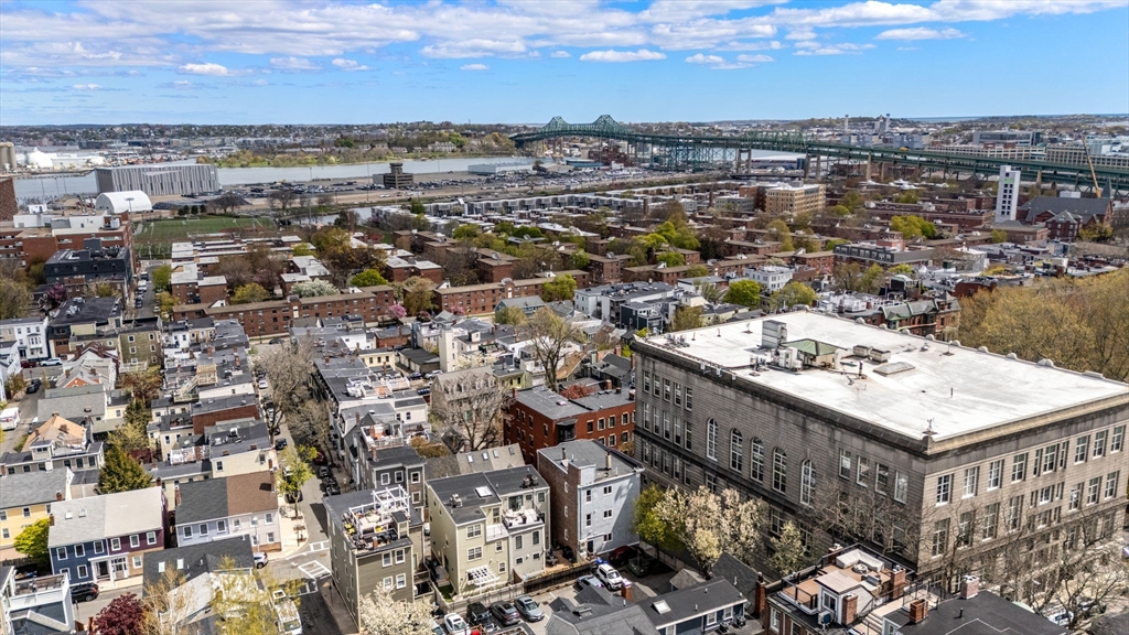 6-8 Bartlett St # 3