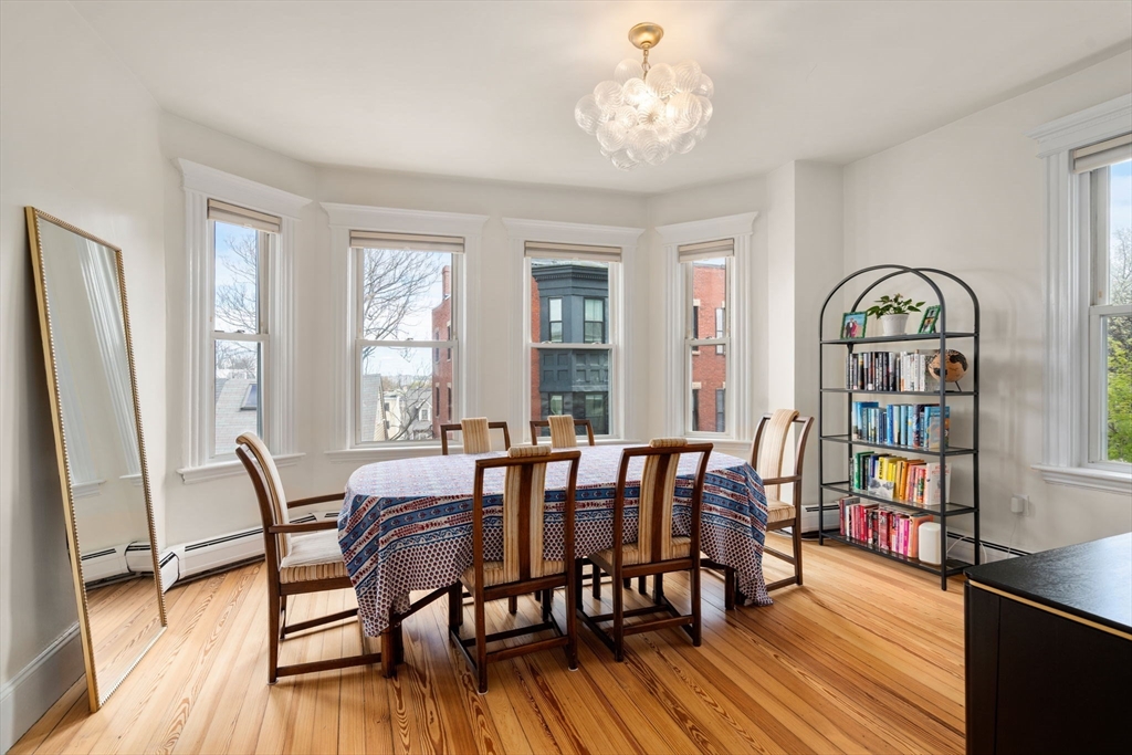 6-8 Bartlett St # 3