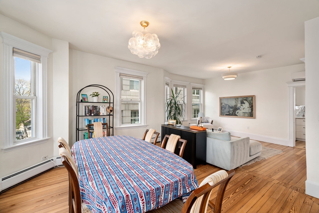 6-8 Bartlett St # 3
