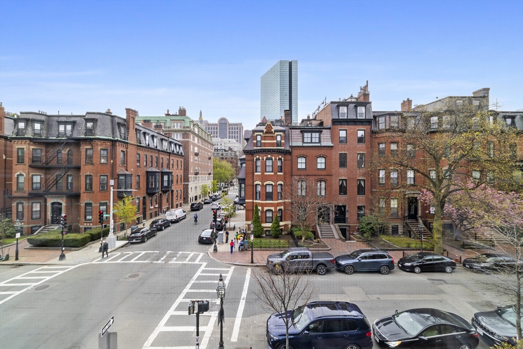 274 Clarendon St # 3