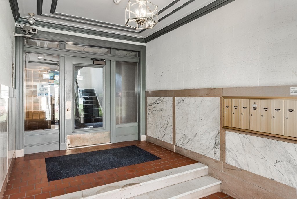 145 Englewood Ave # 33