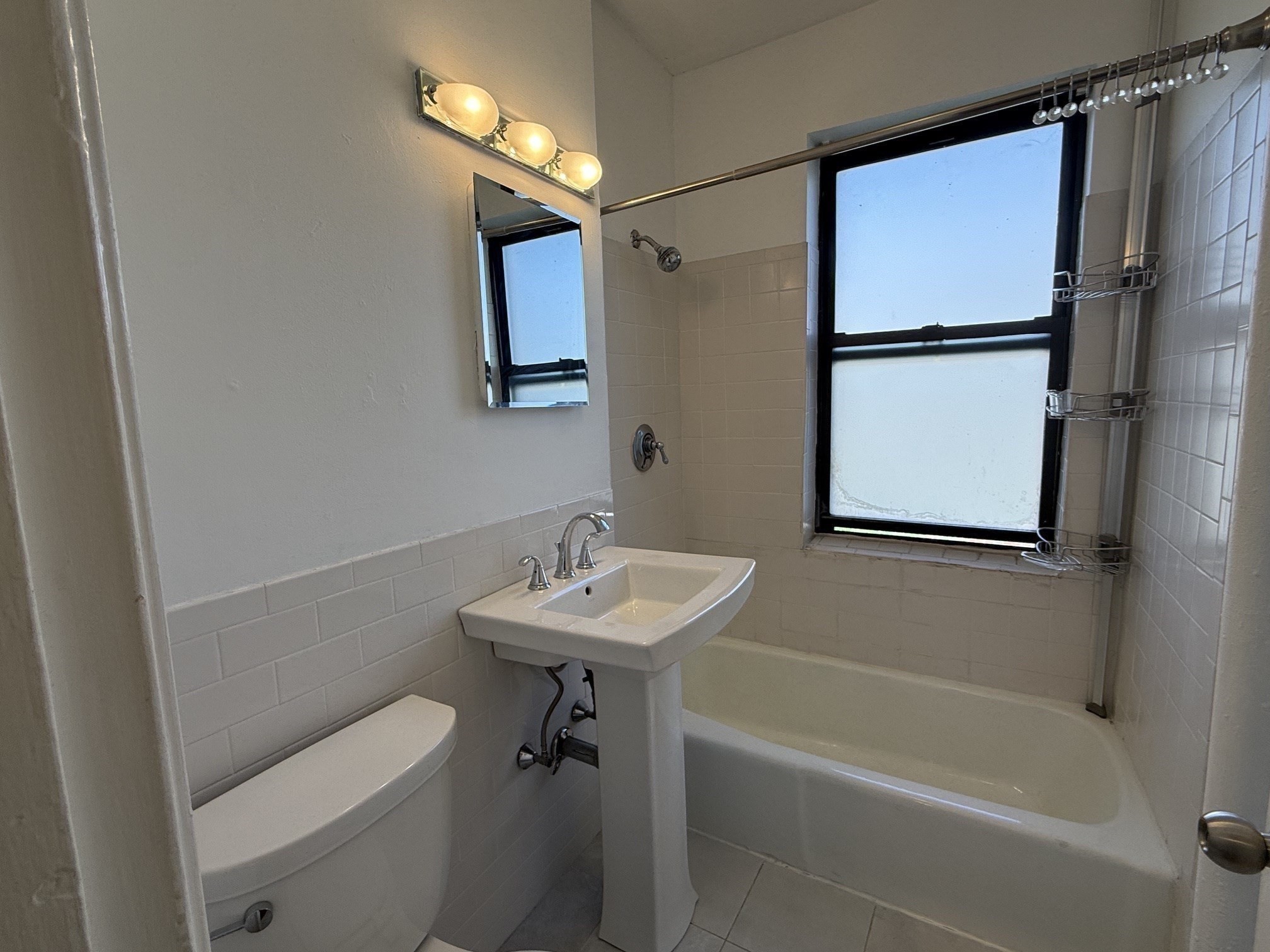 145 Englewood Ave # 33