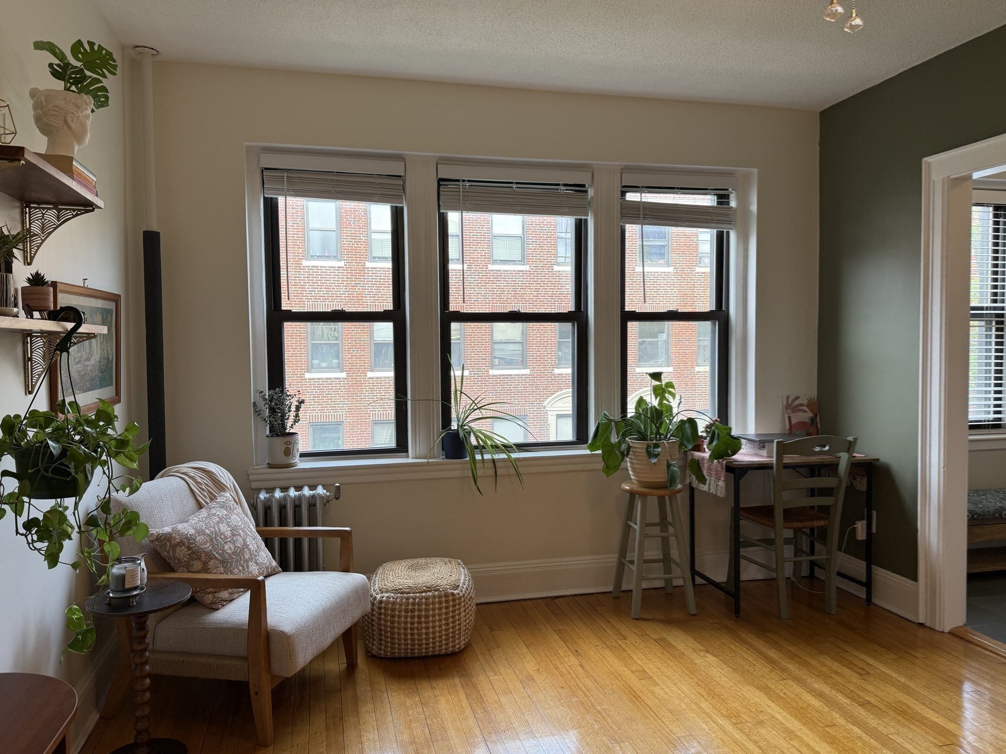 145 Englewood Ave # 33