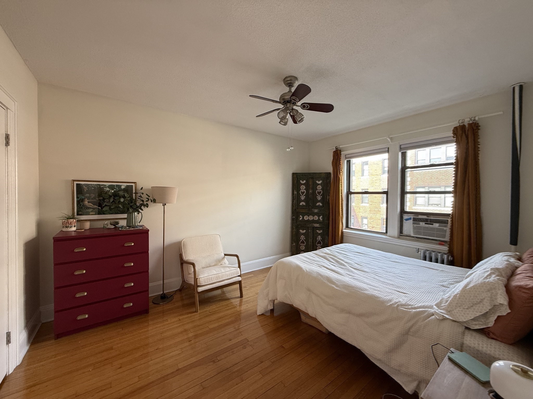 145 Englewood Ave # 33