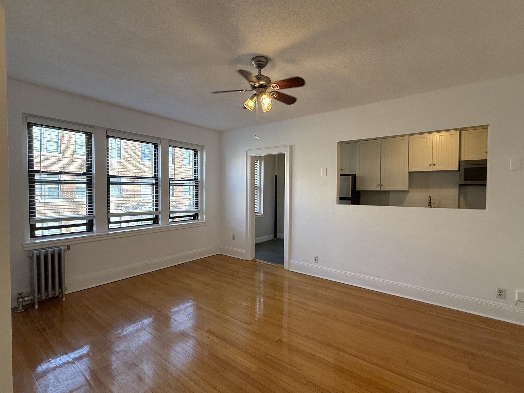 145 Englewood Ave # 33