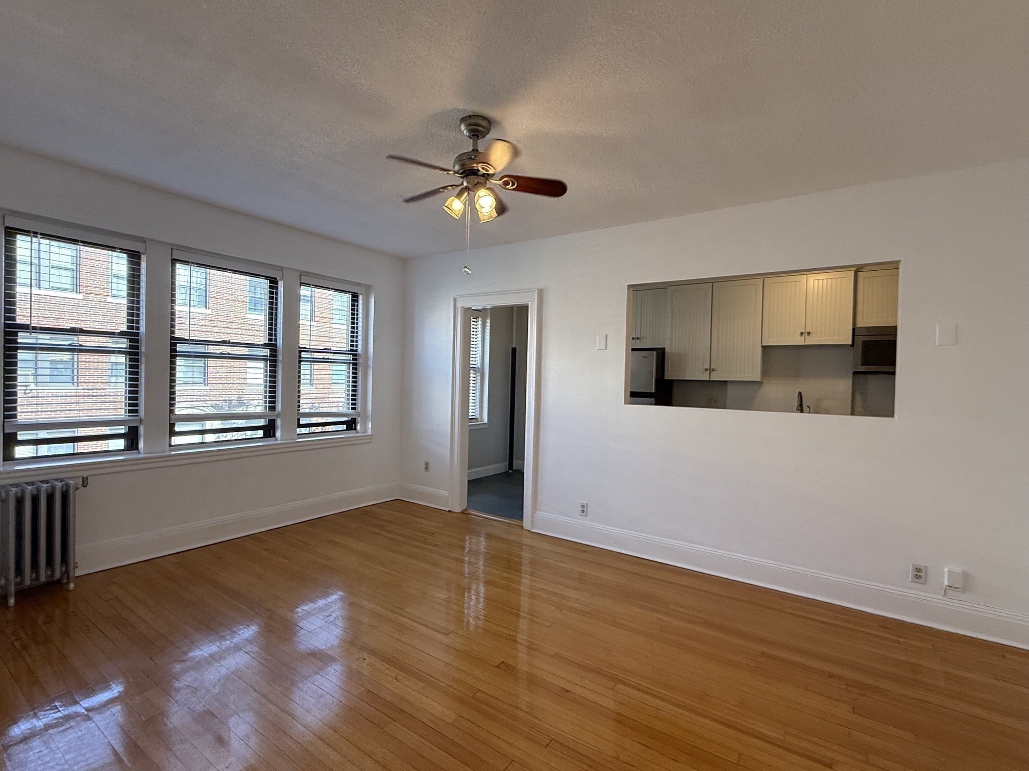 145 Englewood Ave # 33