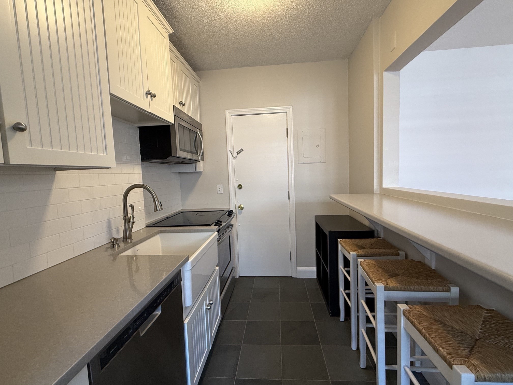 145 Englewood Ave # 33