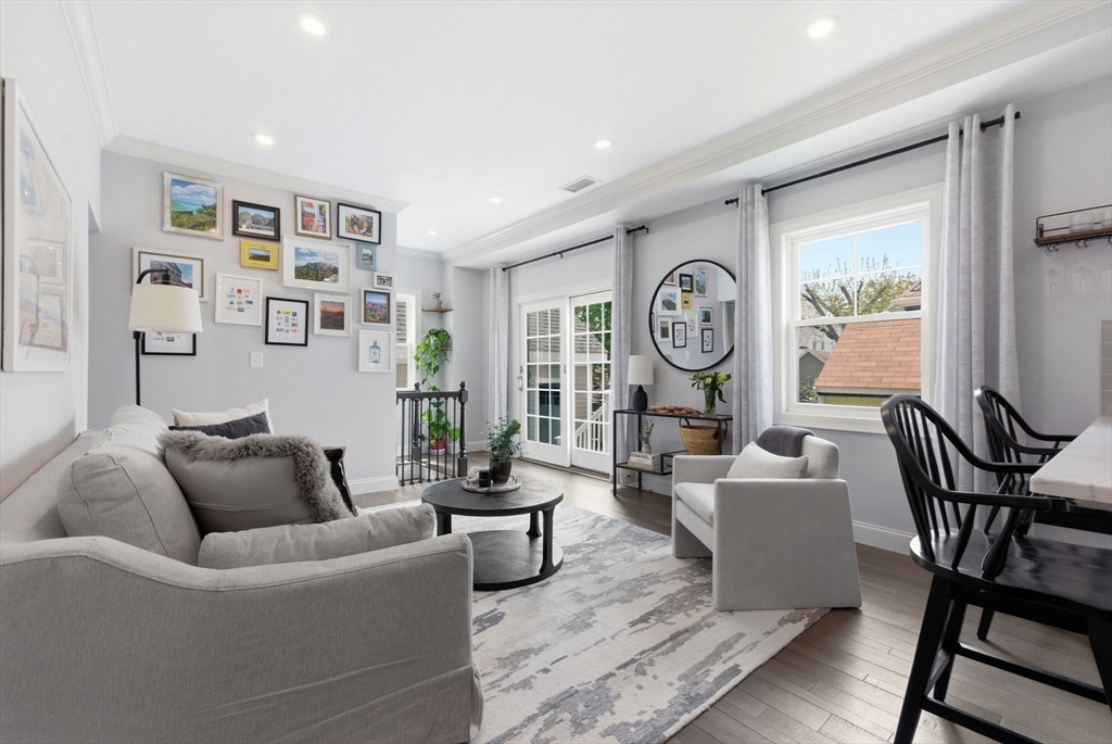 73 Bartlett Rd # 1