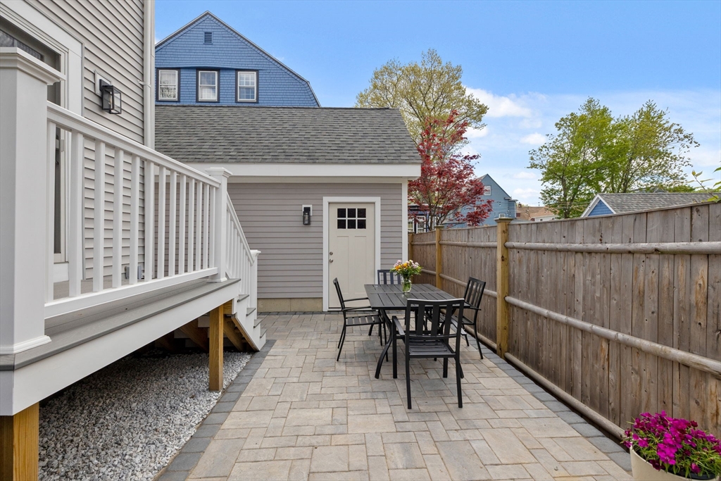 73 Bartlett Rd # 1
