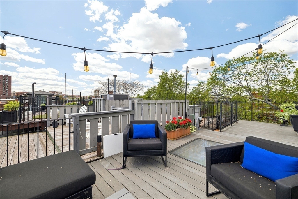 46 Dartmouth Street # 3
