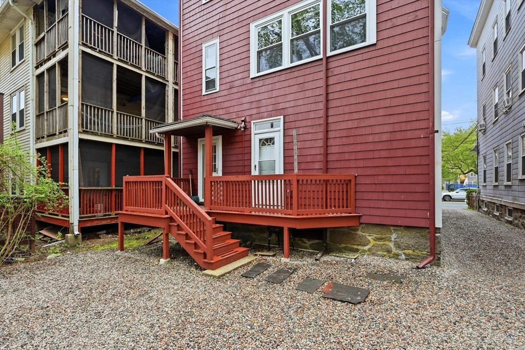 166 Chestnut St # 1