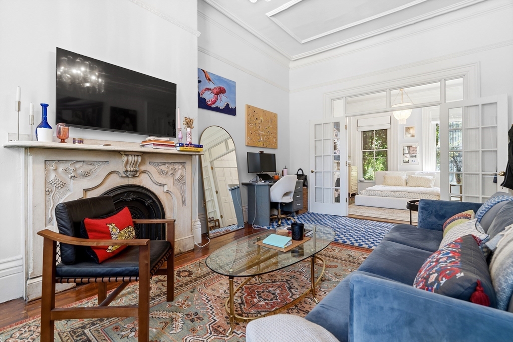324 Shawmut Ave # 2