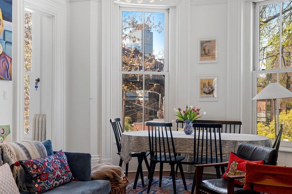 324 Shawmut Ave # 2