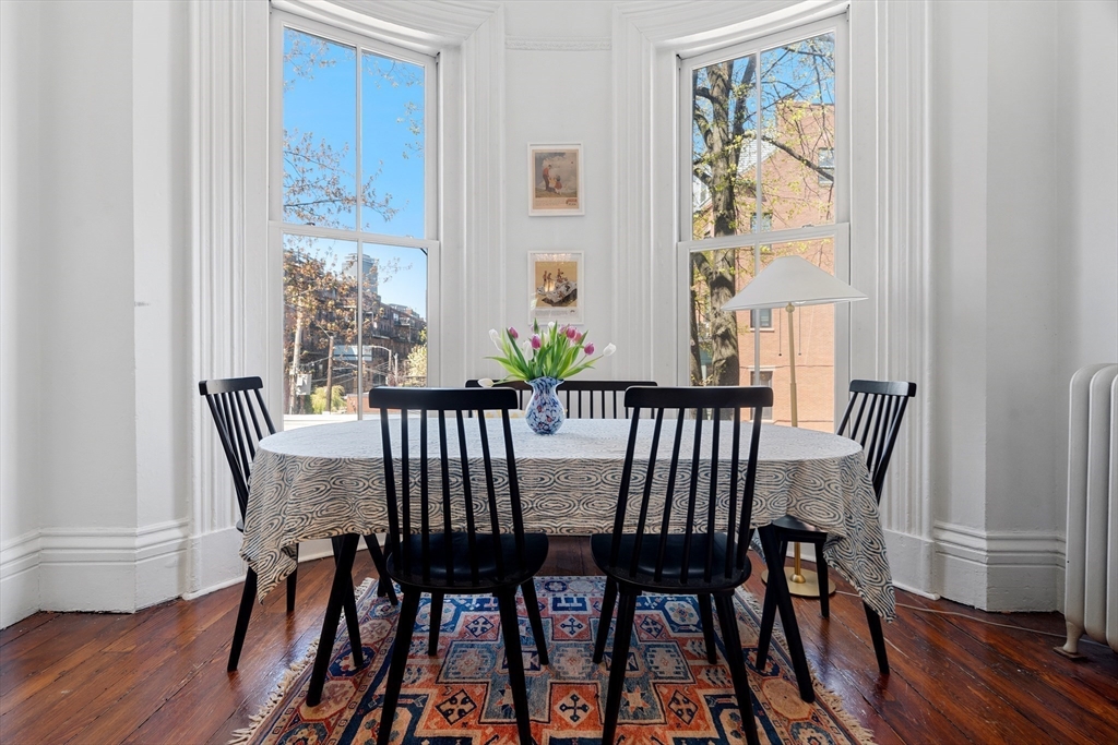 324 Shawmut Ave # 2