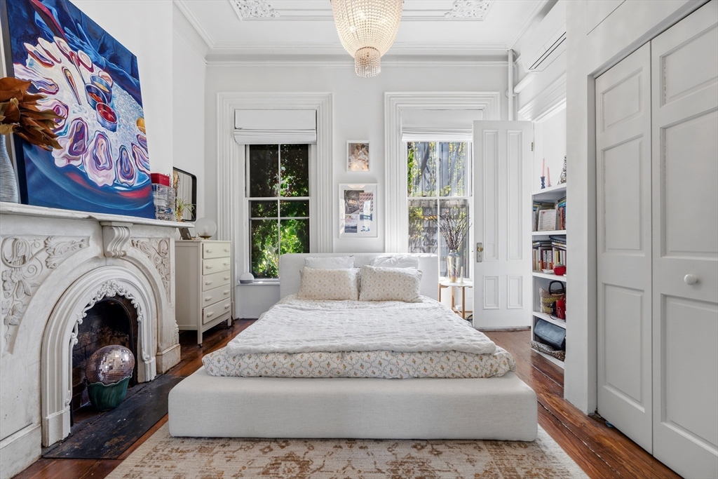 324 Shawmut Ave # 2