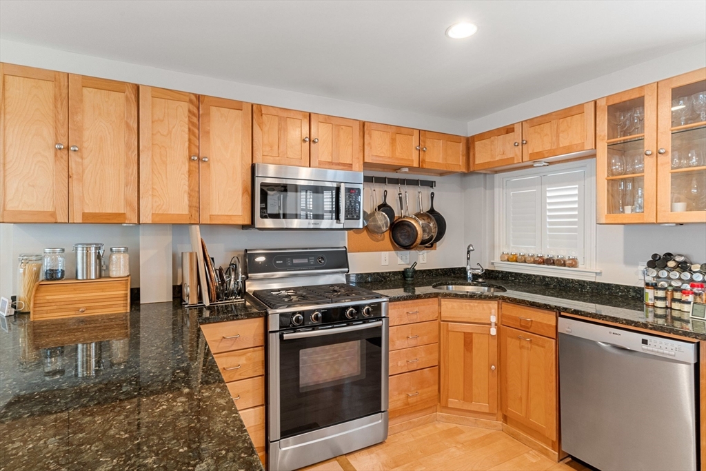 50 S Russell St # 3